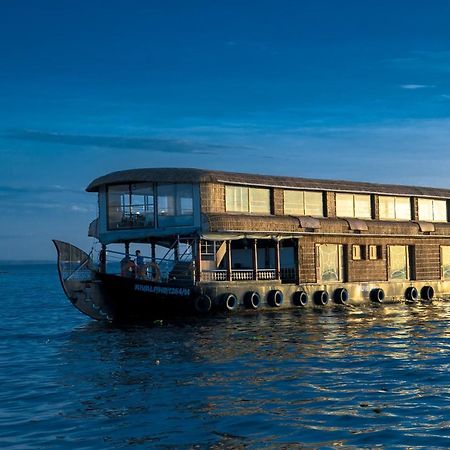 Harmony Houseboats Alappuzha Exterior foto