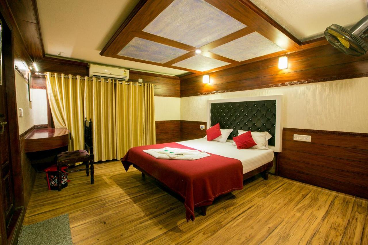 Harmony Houseboats Alappuzha Exterior foto